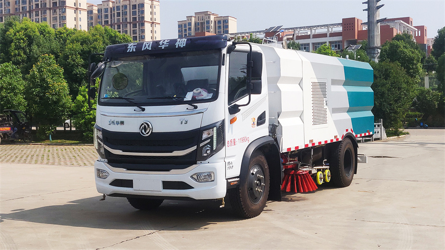 8方洗掃車(chē)-程力東風(fēng)T3道路清洗8方洗掃車(chē)廠家價(jià)格