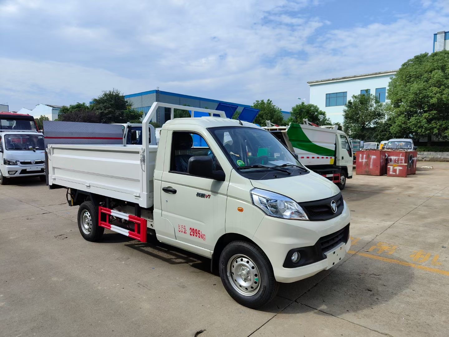 福田桶裝運(yùn)輸車-福田桶裝垃圾運(yùn)輸車裝藍(lán)牌桶裝車價格